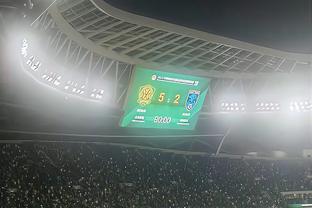 半场-巴西暂0-0秘鲁 VAR长时间介入拉菲尼亚、理查利森进球被吹
